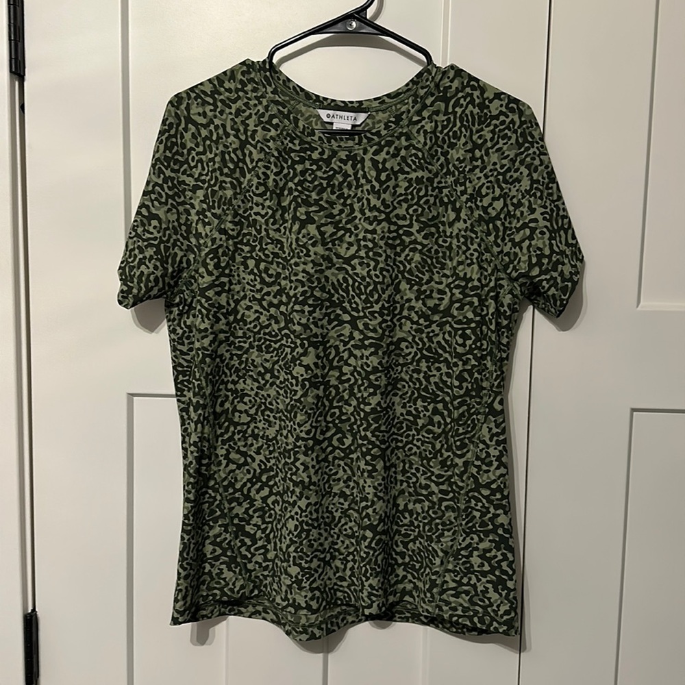 Athleta Green Active Shirt